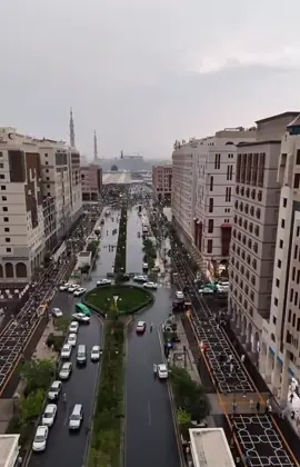 ‏قال الله تعالى : .{إِنَّ اللَّهَ وَمَلائِكَتَهُ يُصَلُّونَ عَلَى النَّبِيِّ يَا أَيُّهَا الَّذِينَ آمَنُوا صَلُّوا عَلَيْهِ وَسَلِّمُوا تَسْلِيمًا}...