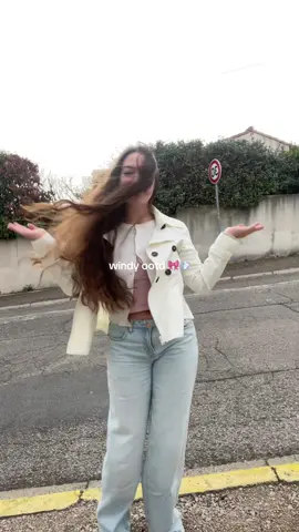 love the fit and the hair is a vibe ✨ #windyootd #outfitcheck #outfitinspo @Addison 