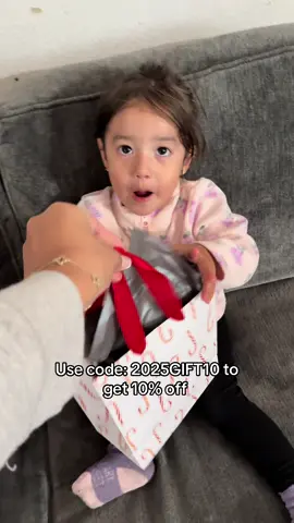 Fun for them peace and quiet for me! @iCleverKids #holidaygowithiclever #iclever #icleverkidsheadphones #christmasgifts #kidsgifts 