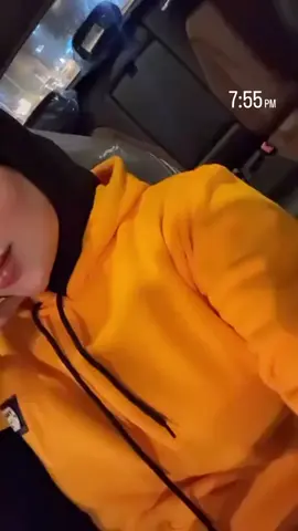 ابتسمي فلا جميلة الا انتي💁🏻‍♀🖤. #Dr.Yara Hatamleh 💉🩺