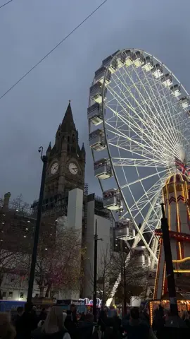 Christmas market in manny #manchester #مبتعثين_بريطانيا #مبتعثين_امريكا #fyp#christmasmarket 