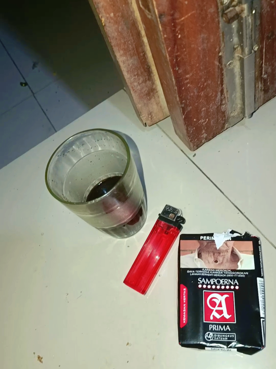 ngopi malam jum'at#5d9menolakpunah #pejuangrupiah #kopihitam 