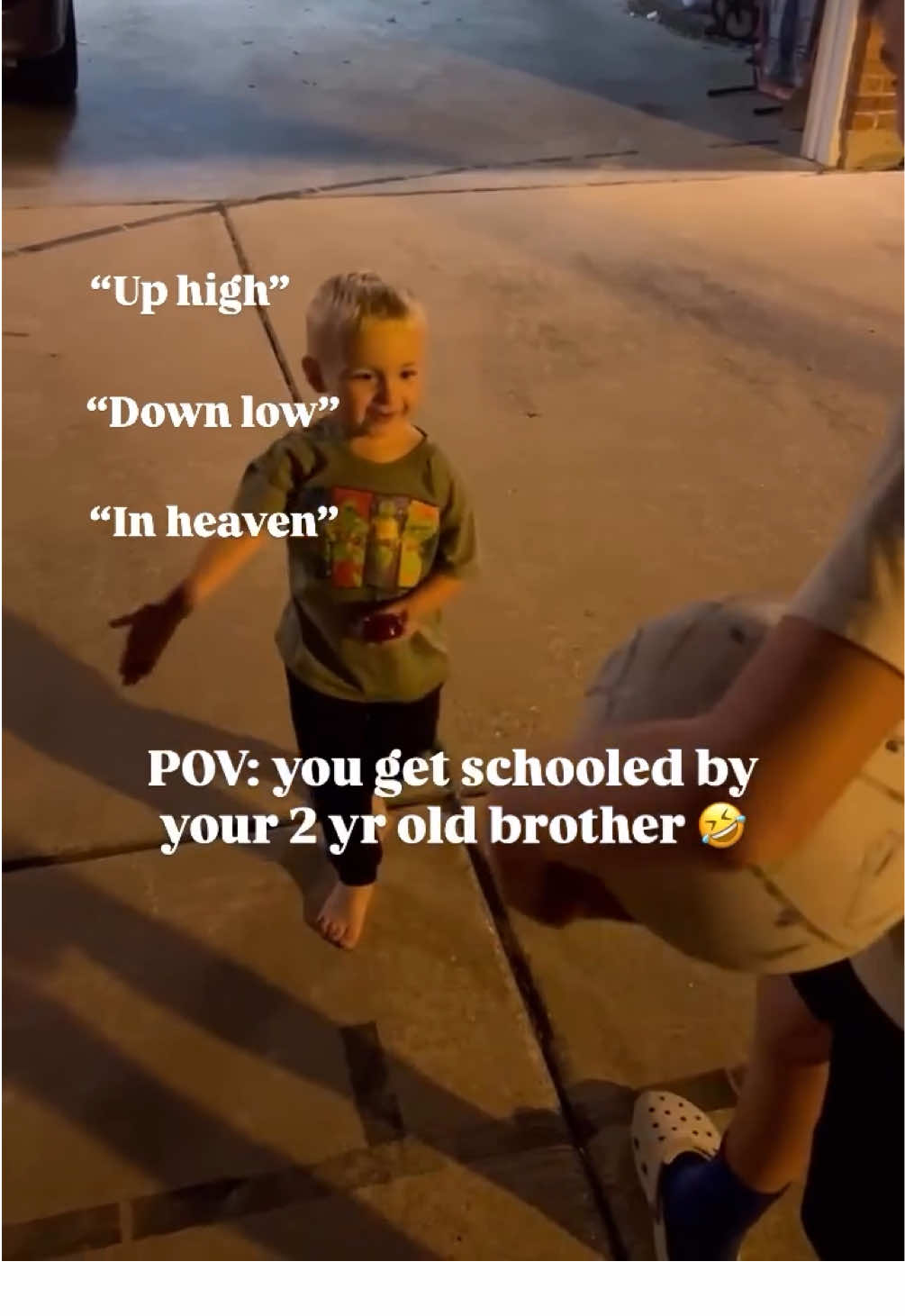 Unreal handshake. 😂😂 (@mrs.lindseymartin) #handshake #67 #family #prank 