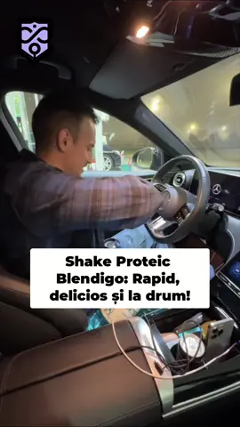 Uneori, soluțiile simple sunt cele mai eficiente. Când alimentația devine o provocare, un shake proteic poate fi o modalitate rapidă și ușoară de a obține nutrienții necesari, mai ales când ești pe drum. Nu e ideal ca sursă exclusivă de proteine, dar în anumite situații este o opțiune convenabilă. Important e să găsești echilibrul și să asculți nevoile corpului tău.