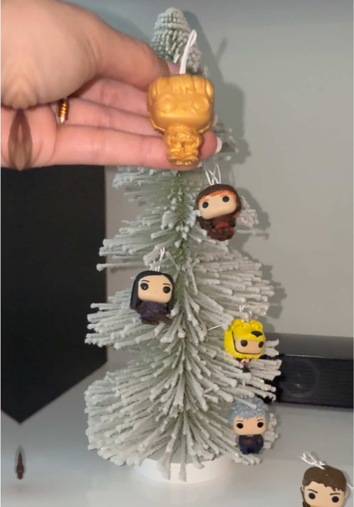 Built my mini Harry Potter Kinder Eggs Christmas Tree and I ONLY need Snape to finish the full collection 😭✨ Manifesting he’s in my next surprise egg 🤞 #HarryPotterCollector #KinderSurprise #HolidayDecor 
