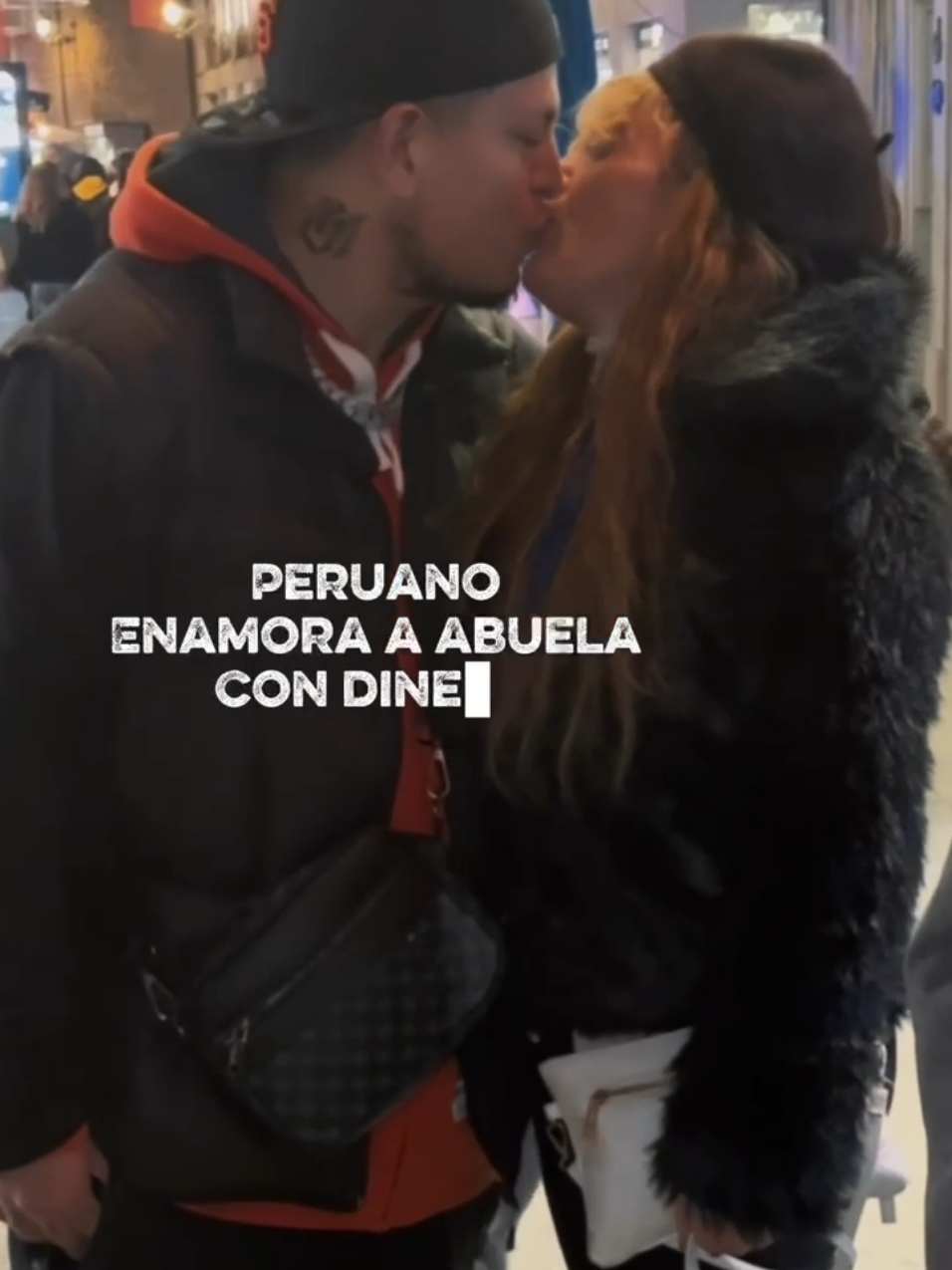 peruano se enamora de una mujer de 60 años con dinero amor verdadero  #viral_video #amorverdadero❤ @Los cringe del barrio @anemico de la risa 