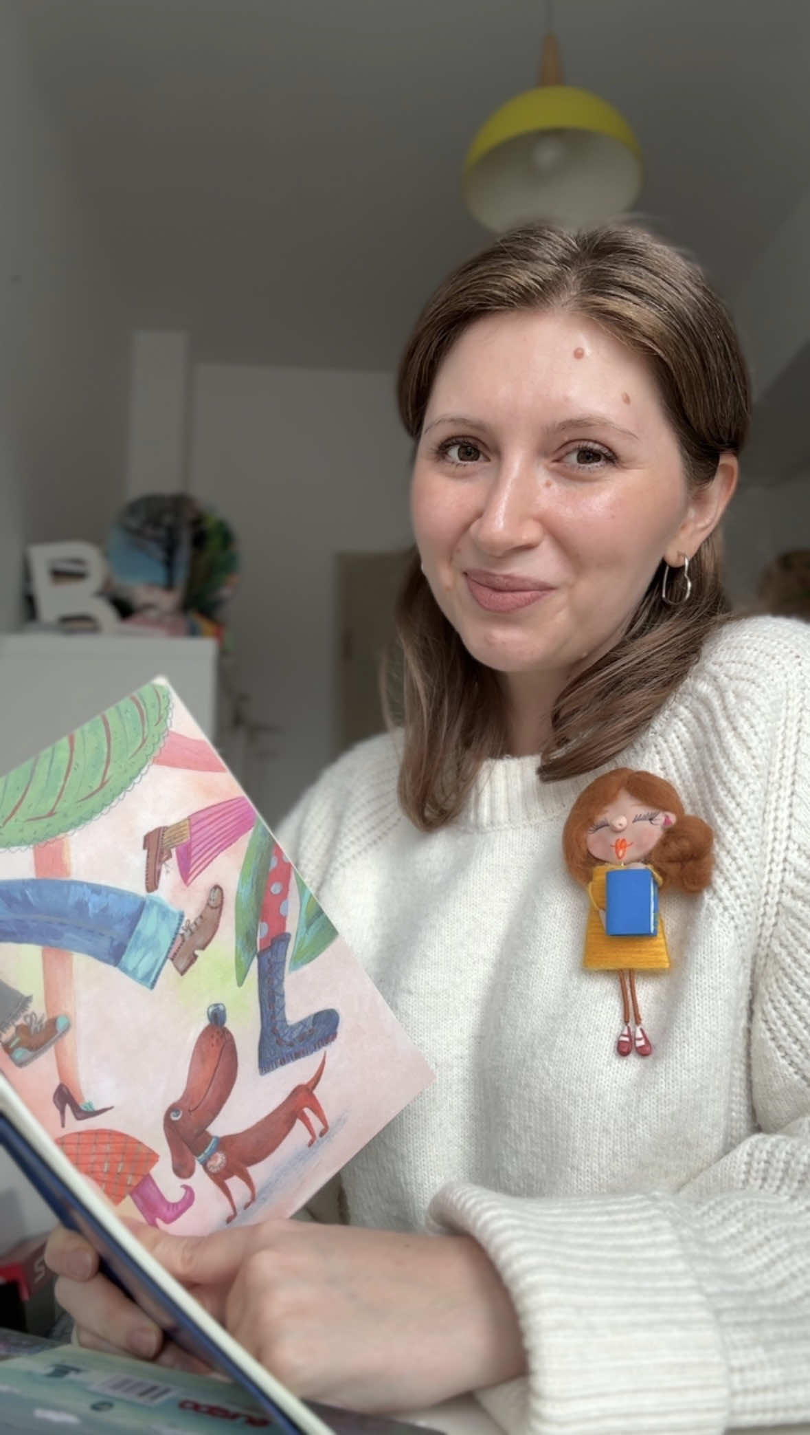 Cum ar arăta pentru tine Lumea pe Dos? Și care e cifra voastră norocoasă atunci când vine vorba de cititul în familie?