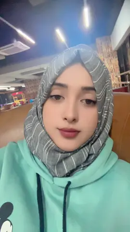 گاهی  دلت میخایه  تنها باشی دور از همه انسان های دنیا #❤️❤️❤️❤️😘💕💕😘❤️❤️🥰🥰 #ثنا #هاشمی #خدا #