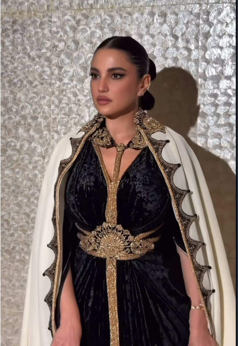 #elghanja #unique #kaftan #dorrazarouk #fyp 