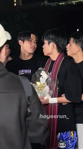 พี่เชียร์เป็นห่วงน้องมาก สงสารพี่ชินจังคงเจ็บน่าดูเลย🥹🥹#ค่ายบางแสนไฟท์คลับ🥊 #ค่ายบางแสนไฟท์คลับ #เพรชเตชิน #เพชรเอเชียร์ @PHETTECHIN @เอเชียร์ 