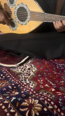 دعاني الشوق 🎶 الجميل @صوتك يناديني 🎵  عود @wtr3oood #جلسة #طرب #حايل #عود 