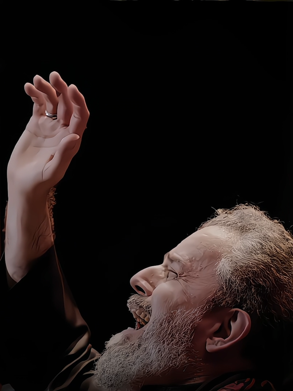 الما لحگ عَليك مشاية يجيك ...❤️‍🩹#باسم_الكربلائي  #باسم_الكربلائي_خادم_لن_يتكرر  #قصائد_حسينيه  #قصائد  #كتبوعلگاع 