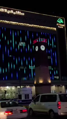 ان مرارة الايام جعلت مني شخص يترك مسافه امان حتى مع نفسه كيف الاخرين ؟  ولانني لا اتقبل الرفـض ابداً كنت انا من يغادر اولاً حتى عن اشيائي المفضلة  . . . . . . #جواد_الساعدي #جديد #مستشفى #الحياه #البصره 