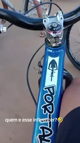 quem e esse influencer🤣🤣?@anão gostoso do tktk🥵😈🫦  #bhenois  #velotrol  #fy  #pageforyou  #fyp 