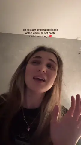 Cea mai mare iubitoare de Craciun, eu sunt 🎄💫☃️ #singersongwriter #foryou #meloquence #romania #solista 