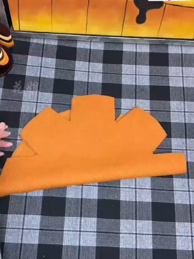 #upcycling #crochet #sewingtiktok #sewing #DIY 