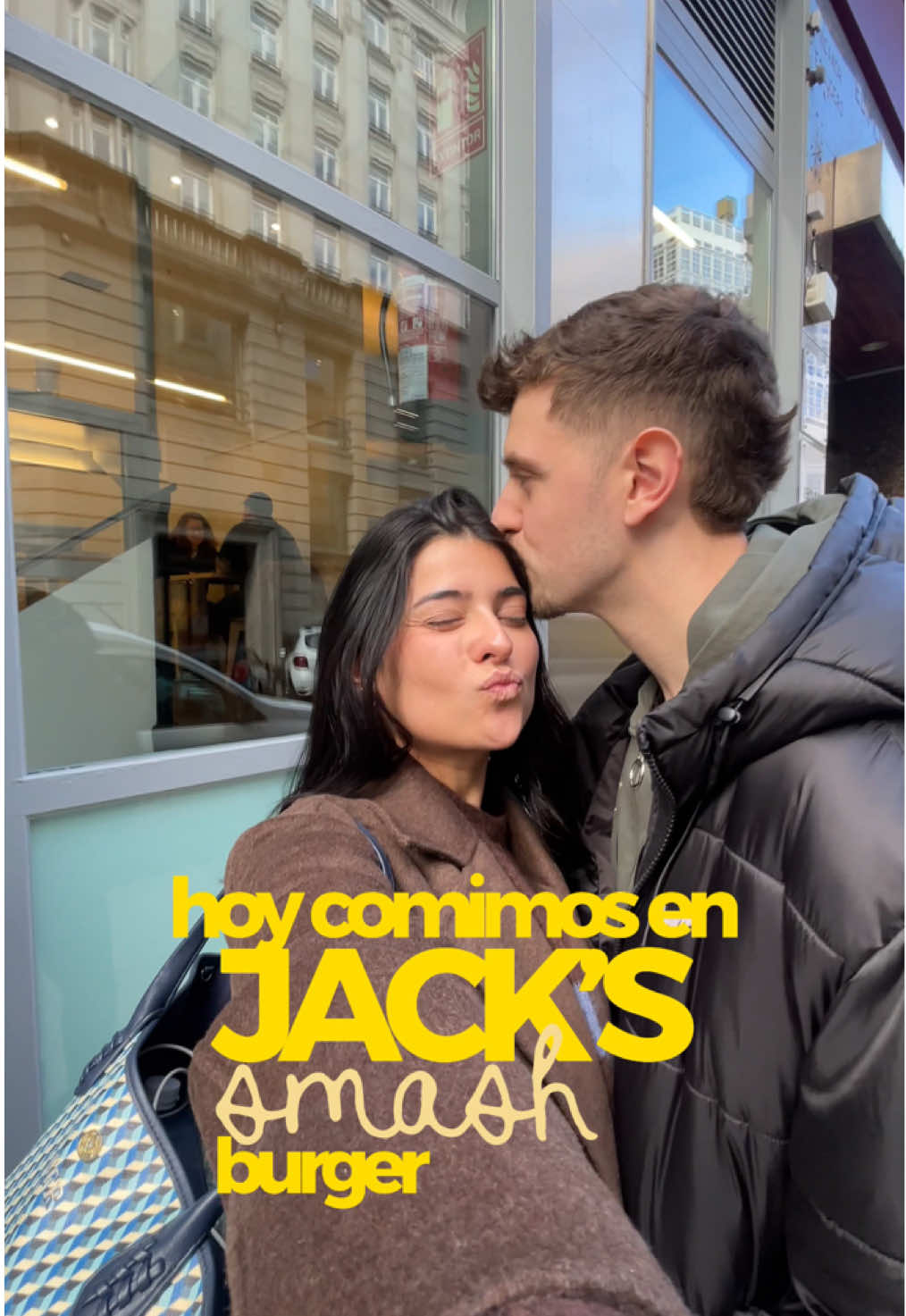 Si eres de Coruña y quieres probar burger smash diferentes, este es tu sitio 🤌🏼 @Jack’s Smash Burgers #smashburgers #hamburgueseria #comerencoruña #coruñacity #burgertok 