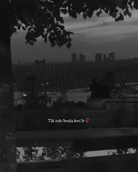 çox çətindir insanlarlar dolanmağ 🥀🌓#music #music #buda .kec3r