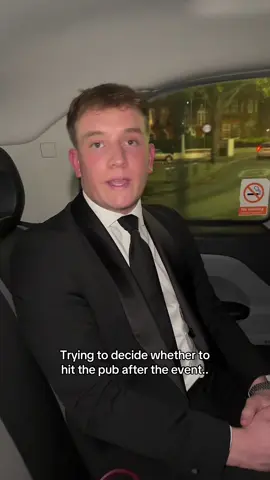 😭🤣 H’s first event COMPLETE!!!! #boyfriend #datenight 