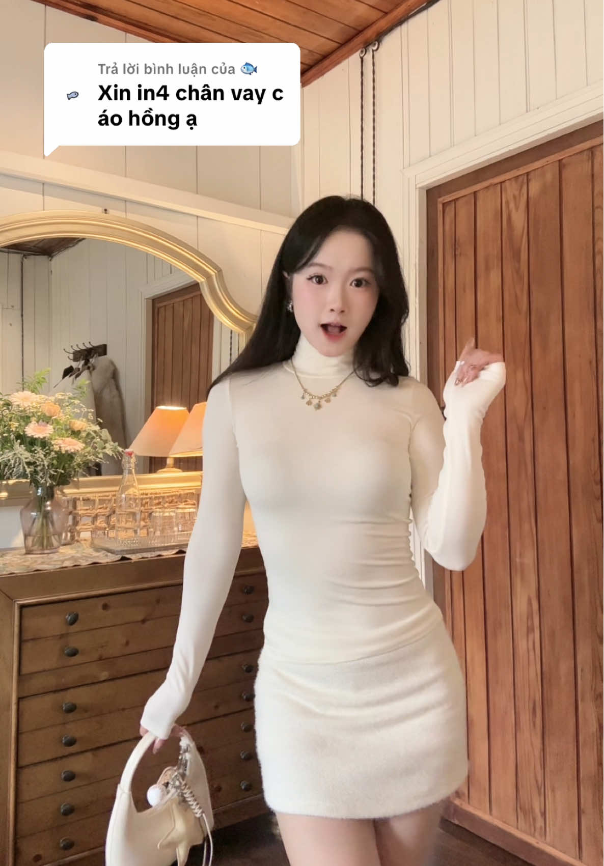 Trả lời @🐟 chân váy lông thỏ mặc lên form sang mà phối đồ ez lun í #xuhuong #fyp #xh #fypシ 