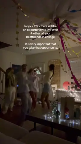 Wouldn’t want it any other way 🥹💝🤗✨🙈 #roomies 