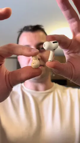 These are so cheap right now and the bass is great #miniearbuds #earbuds #tiktokshopcybermonday #tiktokshopblackfriday 