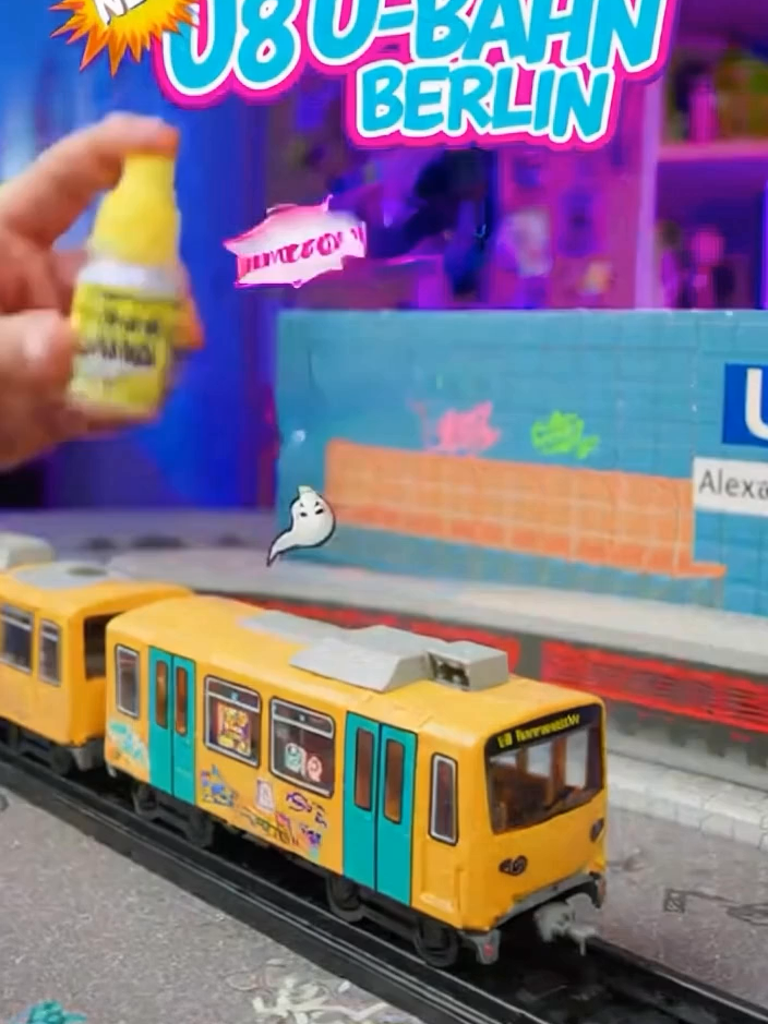 U8 Berlin Spielzeug Set - Wer braucht noch ein Weihnachtsgeschenk? 😎 #berlin #ubahn #ki #u8 #fd
