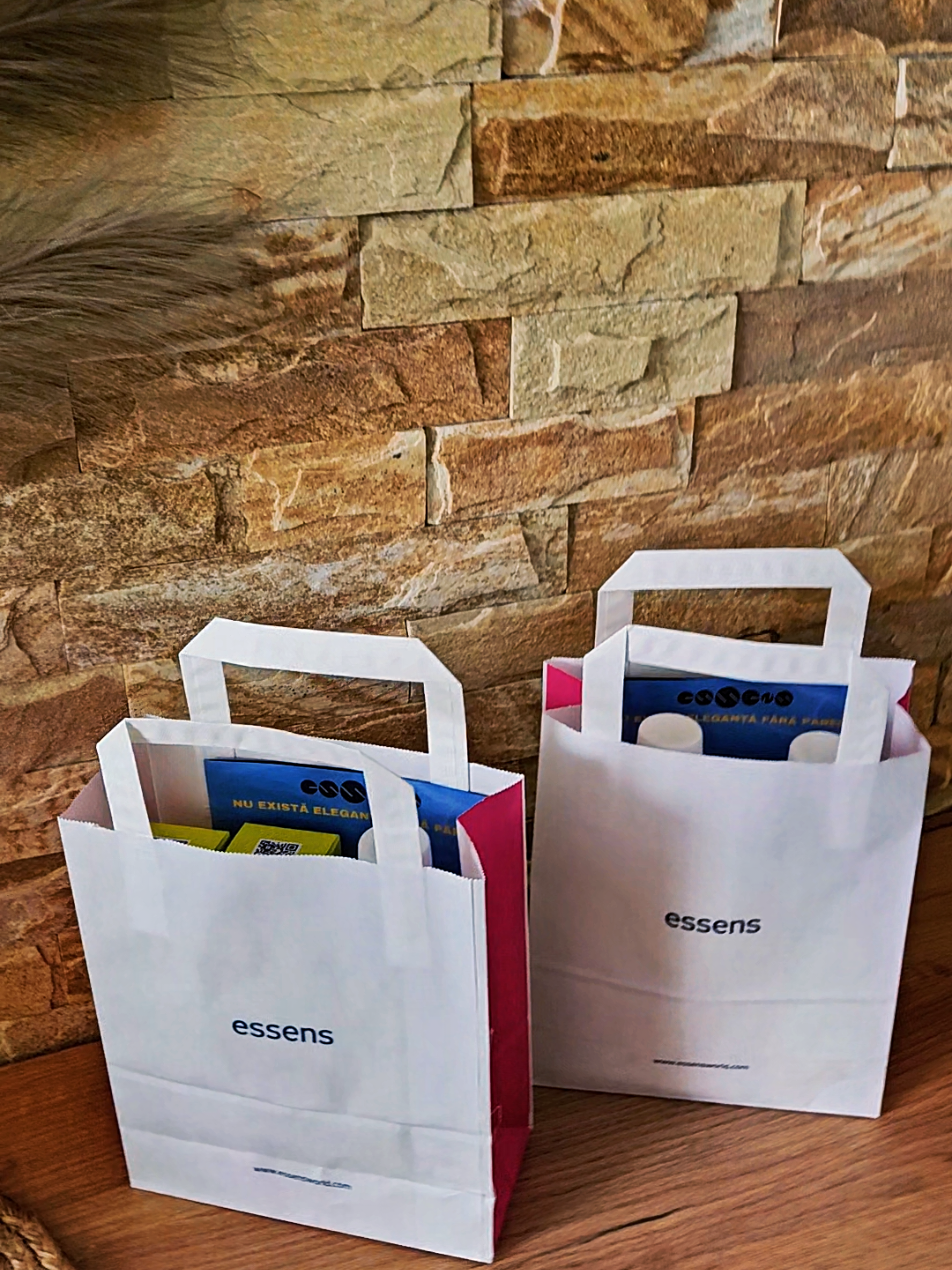 Livrăm comenzi👌🤗♥️#essens #parfumdelux 