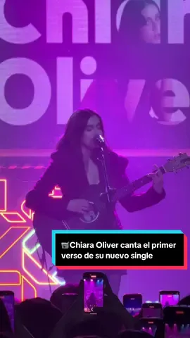 @kiki canta el primer verso del nuevo single #los40stage #chiaraoliver #parati #fyp 