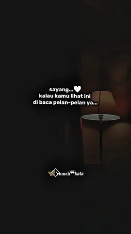 di tag ya kesayangan nya  (sayang di baca ya) #fyp #lovestory #katakata #quotescinta #tagsomeone 
