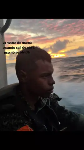 #militar #paratiiiiiiiiiiiiiiiiiiiiiiiiiiiiiii #sueños  los hombres fuertes también extrañan a su madre ❤️