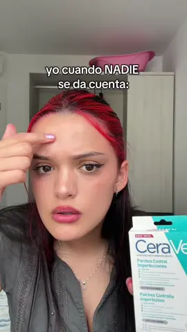 Yo no escogí ser esto😞☝️ pero gracias a los Parches Control Imperfección de Cera Ve , que son tan invisibles, si me quedara callada nadie lo notaría JAJAJA. Actúan desde las 3 horas, reduciendo la rojez, calmando la piel y protegiendo la barrera cutánea 😝 aptos para pieles sensibles #CeraVeCl #CeraVeParches #CeraVeAlRescate #Skin #Publicidad 