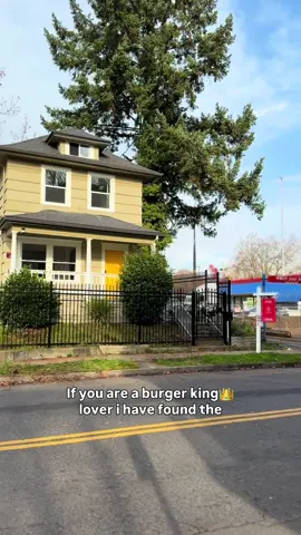 Have it your way, burger KINGS 🍔👑  #portlandhomes #burgerking #bk #drivethru #northeast                      