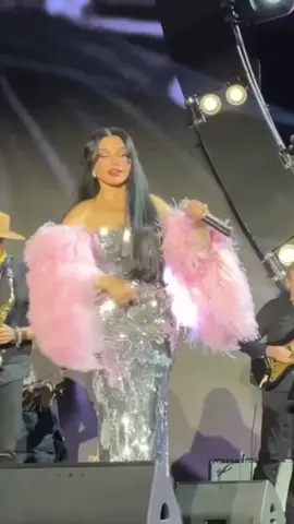 الديفا هيفاء من حفلها الليلة في #موسم_الرياض 😍🇸🇦 #هيفاء_وهبي #haifawehbe #السعودية #fyp 