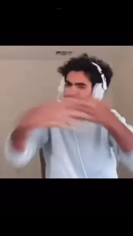 لما جربت مكس بلاك كوفي مع ريدبول #رياكشن #foryoupage #viral #fyp #اكسبلورexplore 