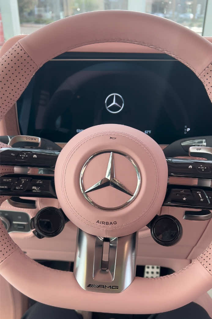 Made for a princess 💗 *Available* #pinkgwagon #pinkmercedes #amg #queen #gwagon