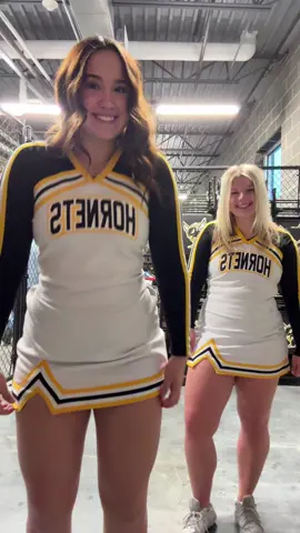 senior pics! @kt 🪼💟🌷🪸🩷 