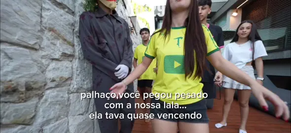 eu sabia que ela ia cair,mas não imaginava que seria tão forte assim...#creatorsearchinsight #fyppppppppppppppppppppppp #lavinia #taspio #palhaço @Lavínia.Ximenex 