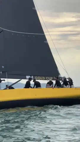 สมเด็จพระราชินีเสด็จฯ ไปทรงฝึกซ้อมเรือใบ SSI 47 ณ โอเชียนมารีน่า อ.สัตหีบ จ.ชลบุรี วันที่ 2 #พระราชินีสุทิดา #myqueen👑 #ฝึกซ้อมเรือใบ #สัตหีบ #fypシ゚ 