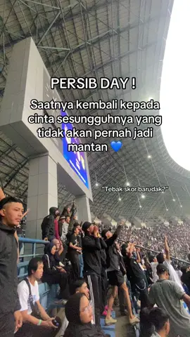 2 minggu teu nnton persib, akhirnyaa Persib day!💙💙💙 #persibjuara #persibbandung #persibday #persibvsdewaunited #briliga1 