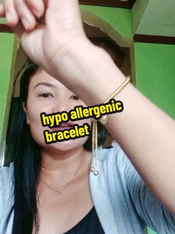 Retro bracelet non tarnish & hypo allergenic#bracelet #nontarnishjewelry #fashionjewelry #lafamilysonlineshop 