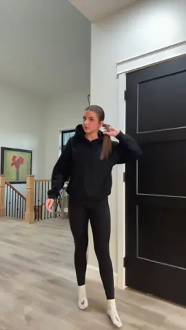 hi this is a draft by the way #fyp #viral #xyzbca #foryoupage #lululemon 