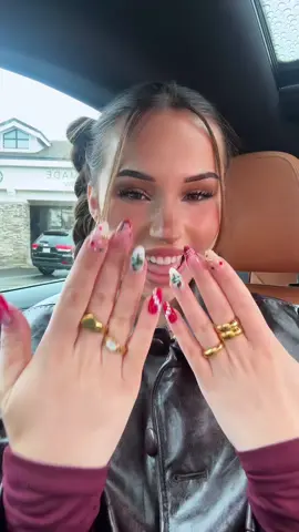 My new obsession is Christmas nails 