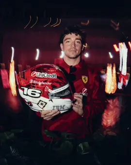 Capacete do charles lecelerc ♥️para Las Vegas                            Leclerc chalers helmet for Las Vegas ♥️#CharlesLeclerc #gplasvegas #vegas 