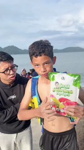 Baem pun suka jeruk jambu ni sebab sedap, stock limited nak beli tekan bag kuning seakrang sayang