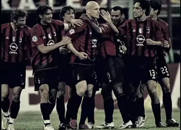 #ايسي_ميلان #ميلان #انتر_ميلان #كره_القدم_قصه_عشق_لاينتهي🤩 #شيفشينكو #لاوتارو_مارتنيز #كره_القدم 