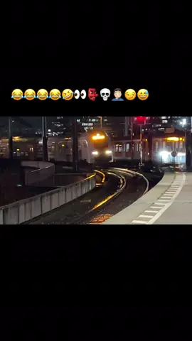 #BR462#Re1 #National#Express#Transporfy @Der•Wessi • Trainspotter @Trainspotter.yannik @Reisener_spotterGermeny2025 @Train_Spotting_Germany @DerTrainCollection @Justin Rinow @DB spotter Deutschland @Trainspotter Felix 🚂🚃🚃 @Justinfrei @RheinRuhrDriver🛤 @Traingirl_RZ♥️🥰 @EUROPA TRAINS @S-Bahn Rostock📱📷 @🚈Zug Und Bus Spotterluis🚈 @🦋Beboo 🦋 @Bahnbilder_mosel/rheintal @Adrianaadri25 @trainspotter.jan @Oepnv_spotter_Leipzig @TilonRR_Trainspotter @Lennox @Abdullah_Berlin ICE @mischas züge @Marcel BVG @Zugfotograff Joel_83FFW🇩🇪 📸 @Lisa Sentowski @Tf_Basti_NNKS @Trainspotter Solingen @🦋🇩🇪 @oebb.railjet 