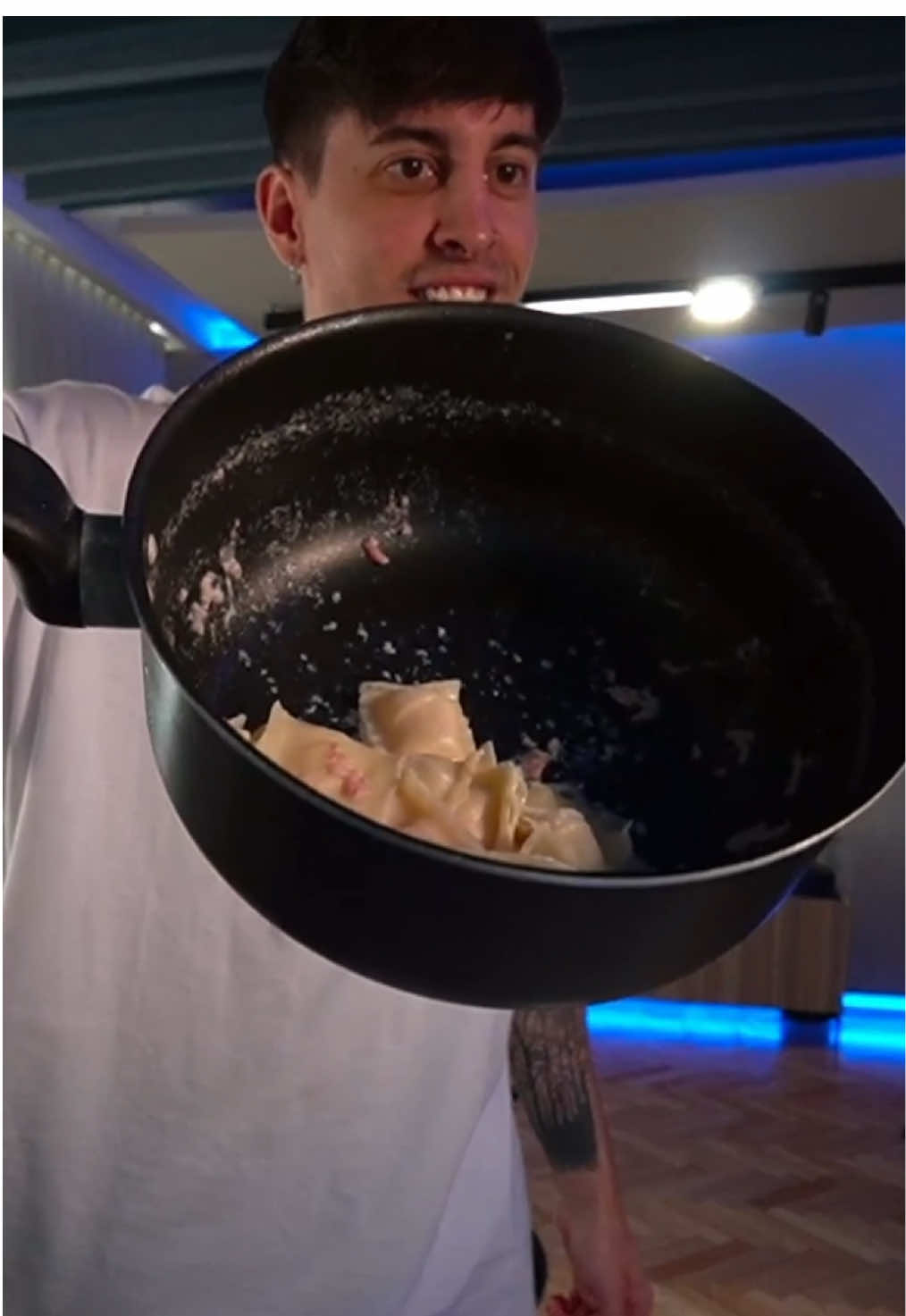 no se cocinar… 😬 kick.com/robleis  #robleis #clips #kick #fyp #humor