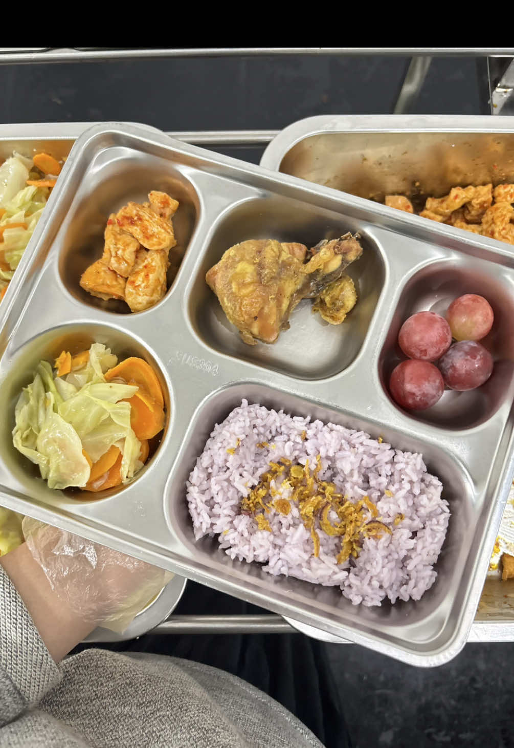 Menu hari ini, 21 November 2025 #programmakansianggratis #sppg #mbg #makanbergizigratis #badangizinasional @Prabowo @Gibran Rakabuming @gerindra 