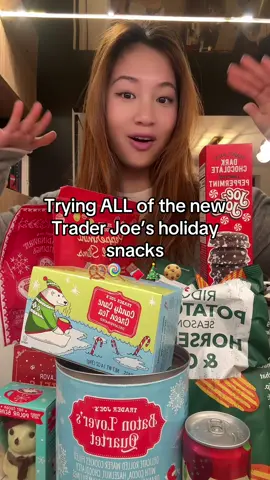 im full af @Trader Joe's ily 🍪🍩🍫🍭🍬🎄🎄🎄#traderjoes #traderjoeshaul #traderjoesfoodreviews #traderjoesmusthaves #groceryhaul 